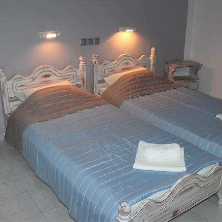 Angela, Seafront Apartments, Almiros شقة *