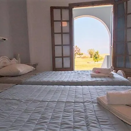 Angela, Seafront Apartments, Almiros Daire *