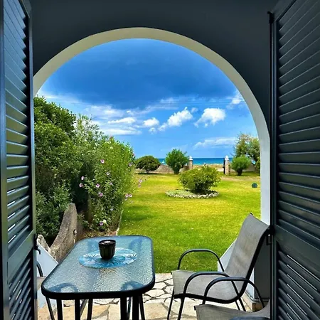 Angela, Seafront Apartments, Almiros Appartement *