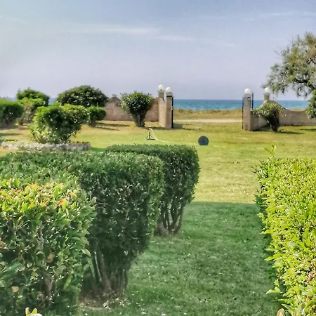 Angela, Seafront Apartments, Almiros